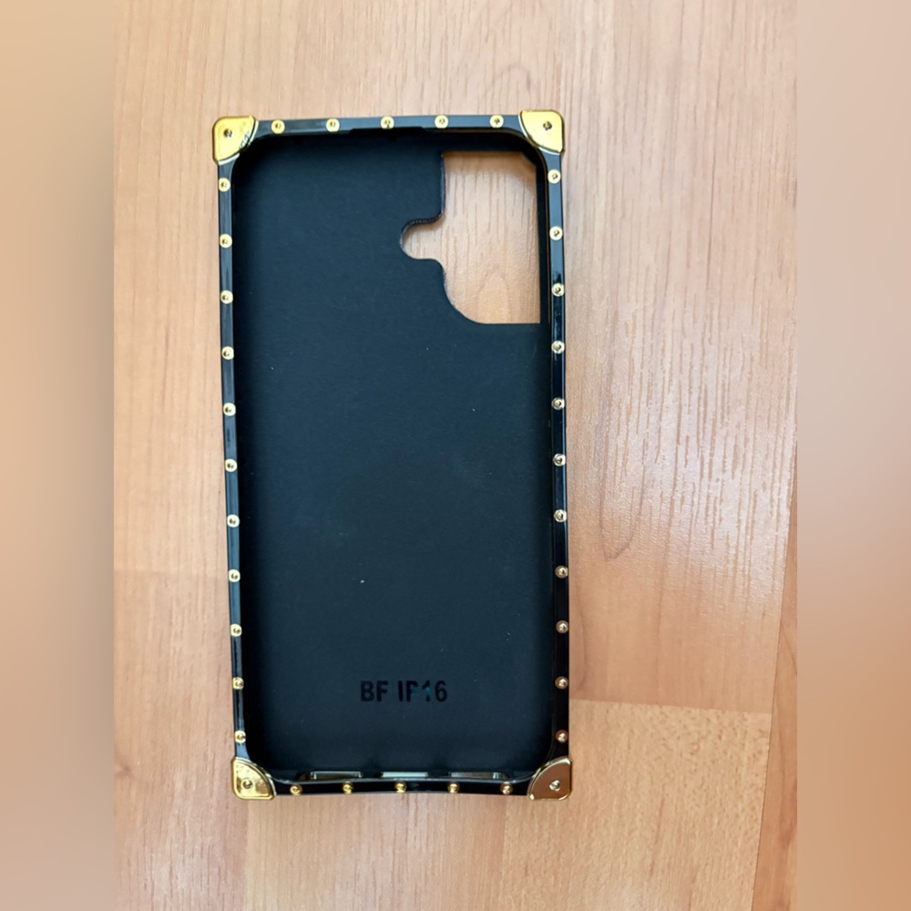 iPhone 16 Black and Gold (Designer-Inspired) Phone Case. Fits just the iPhone 16 - Picture 2 of 6
